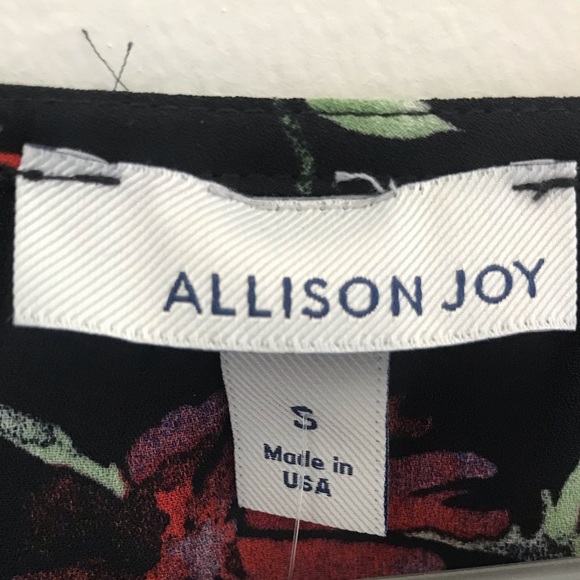 NWT Allison Joy flowy black floral blouse - Picture 3 of 8